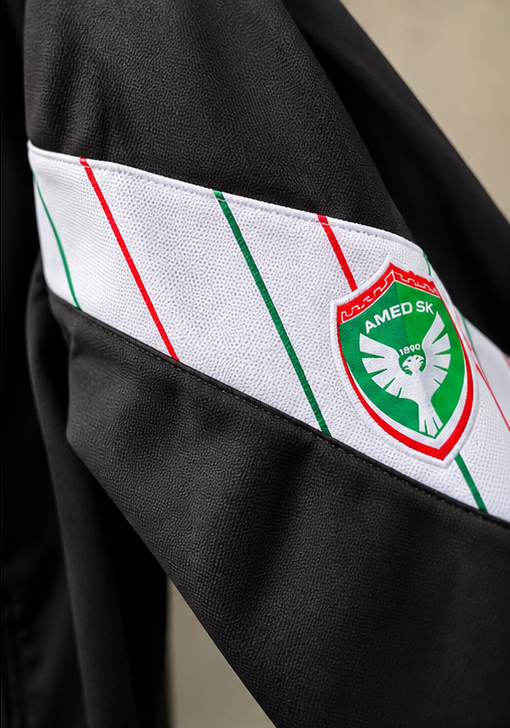 Ärmel-Detail der Amed SK Fan-Jacke